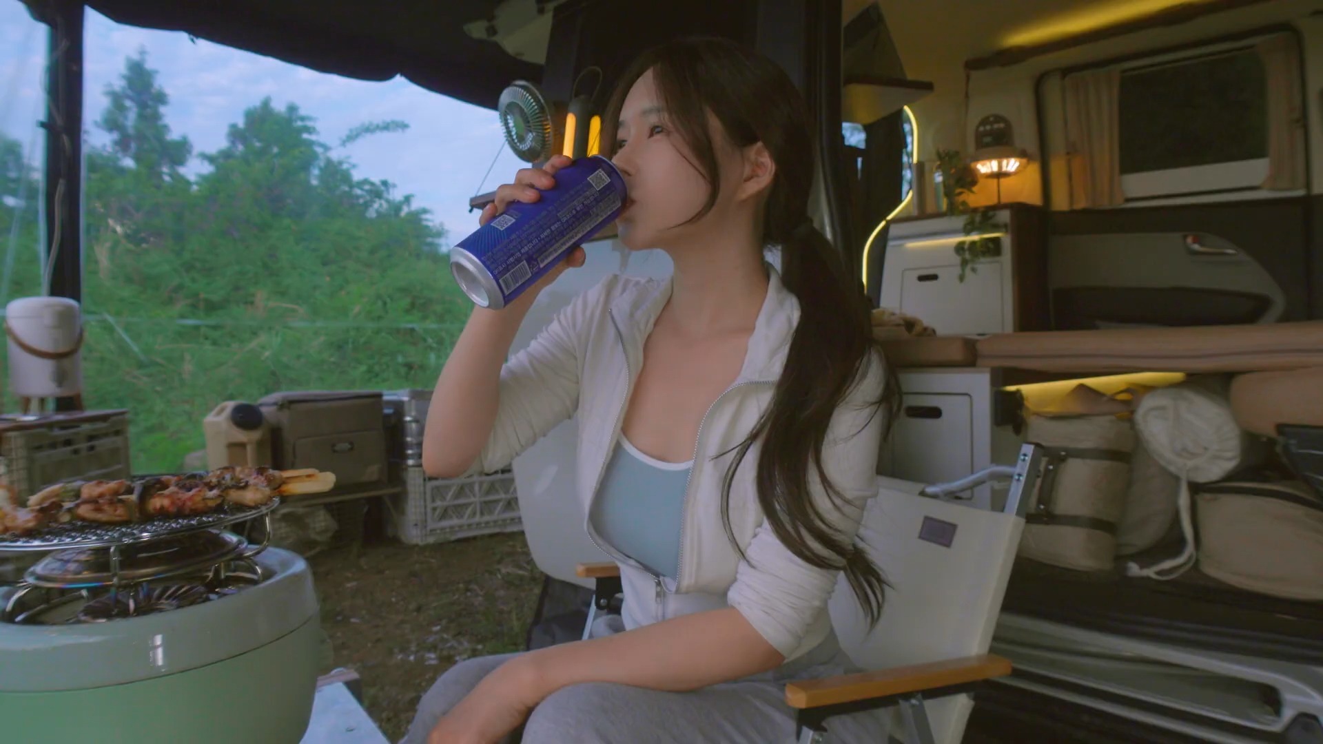 高温天气下“-86℃冰杯”咖啡爆火 饮用时会被冻伤吗